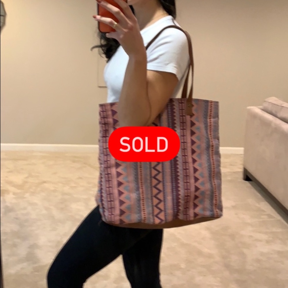 Aztec print shoulder bag